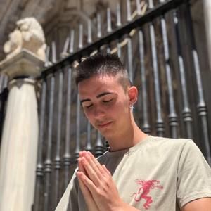 Meet your Posher, Michael